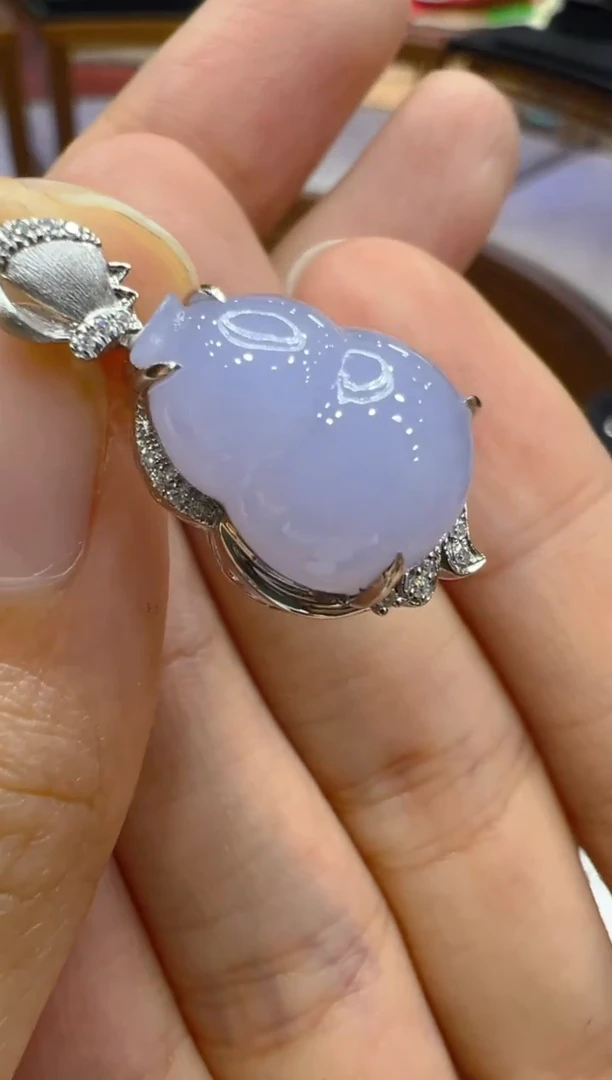 吊坠(不含链)18K金镶嵌翡翠多样性团购发一件