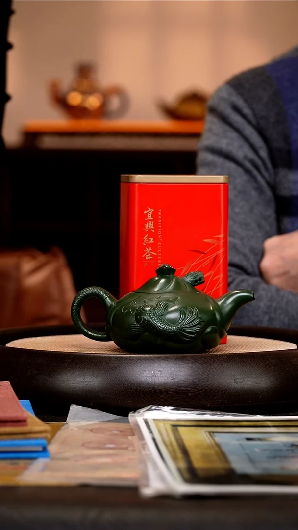 茶壶紫砂BYM18 小鱼化龙  绿泥  200cc