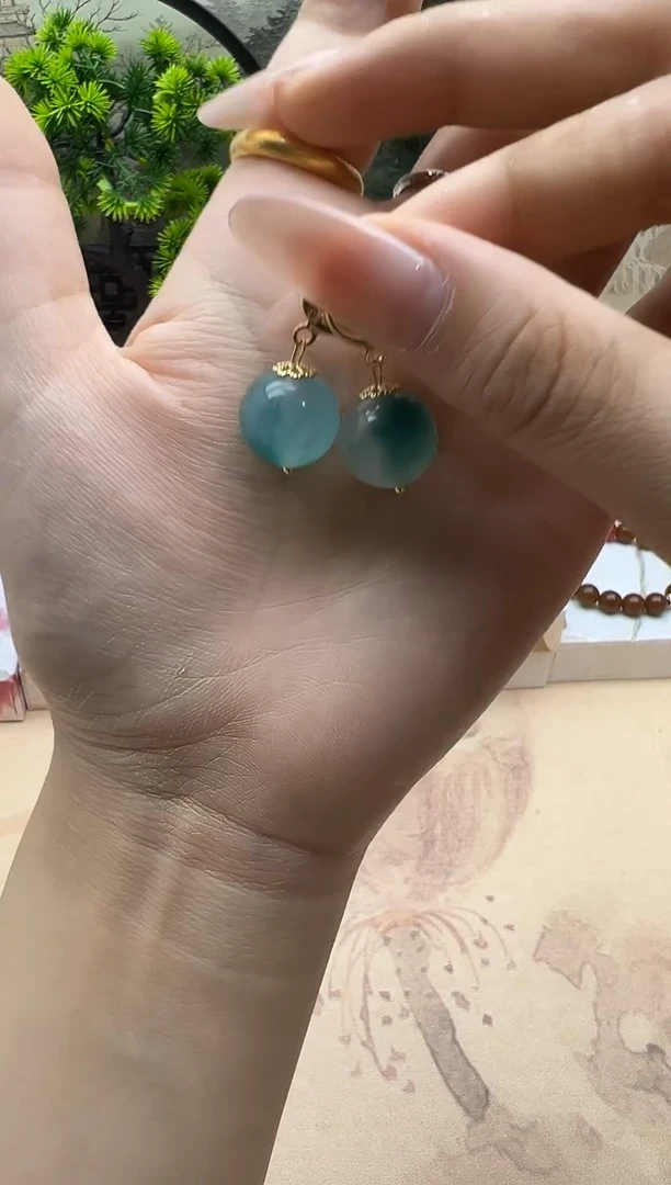 未镶嵌翡翠耳饰41