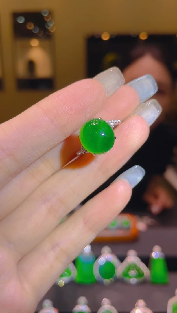 翡翠18K金镶嵌吊坠(不含链)A16