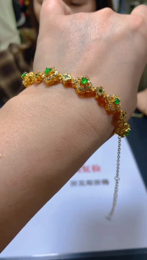 未镶嵌手链翡翠多样性发一