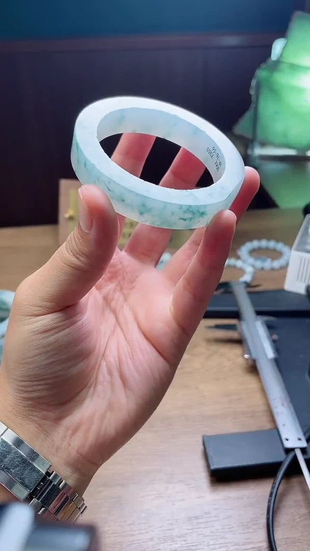 定制翡翠手镯未镶嵌宁*祺定制