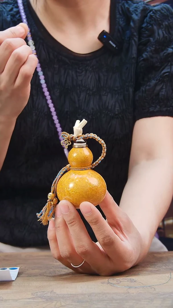 82漆彩葫直播间一物一拍专用链接