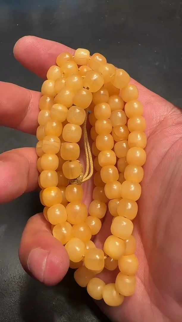 蜜蜡念珠蜜蜡念珠