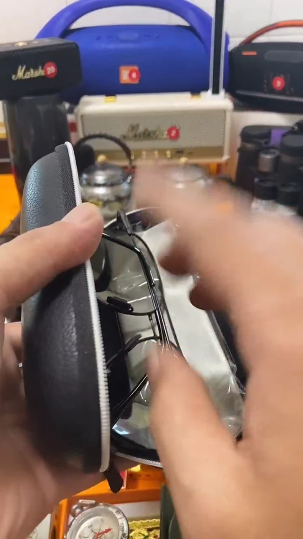 瓷片闪购商品 如图所示