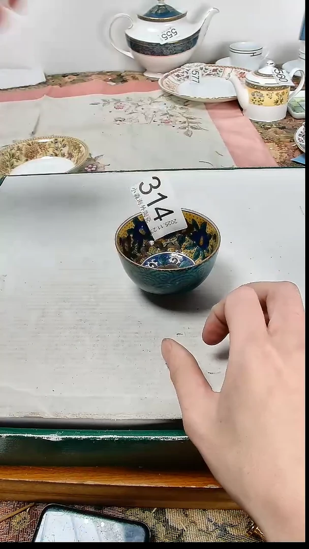 瓷片爱***返小淼海外陶瓷工艺品