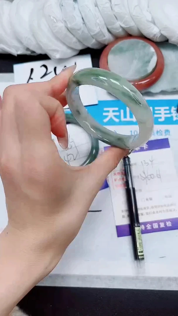 【闪购商品】石英质玉手镯未镶嵌A134-59/60