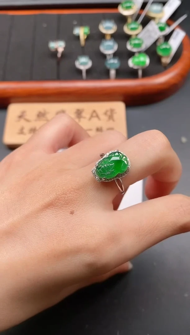 银S925镶嵌戒指翡翠11111111