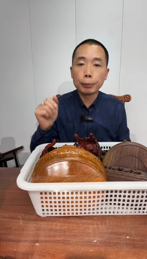 木福****馆瑕疵处理一筐16个