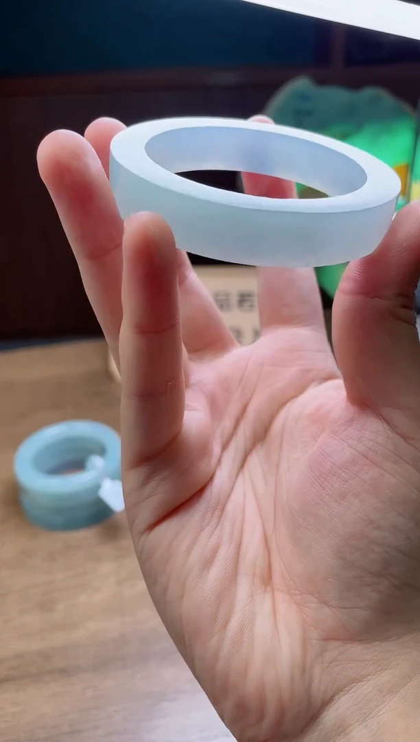 定制翡翠手镯未镶嵌?****6定制