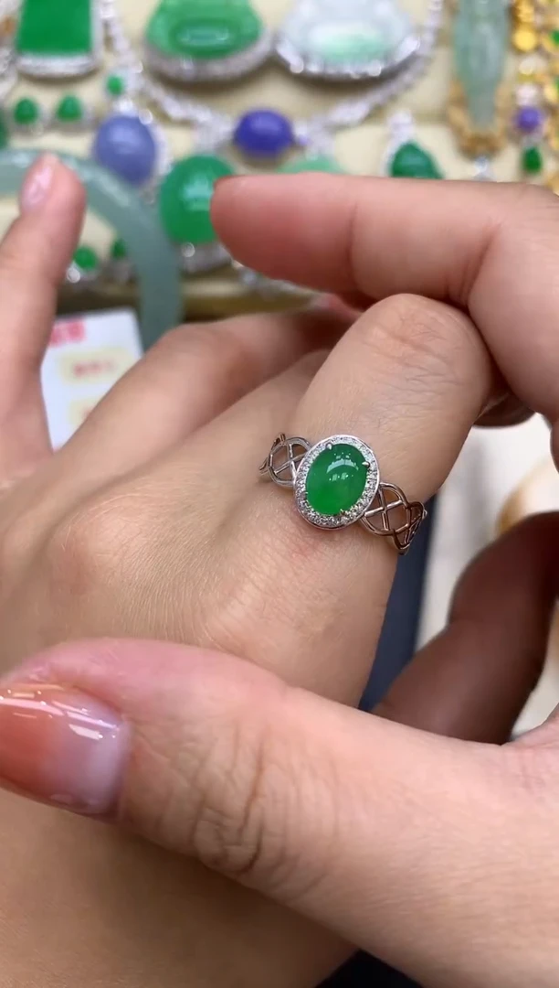 18K金镶嵌戒指翡翠307-中国好珍宝