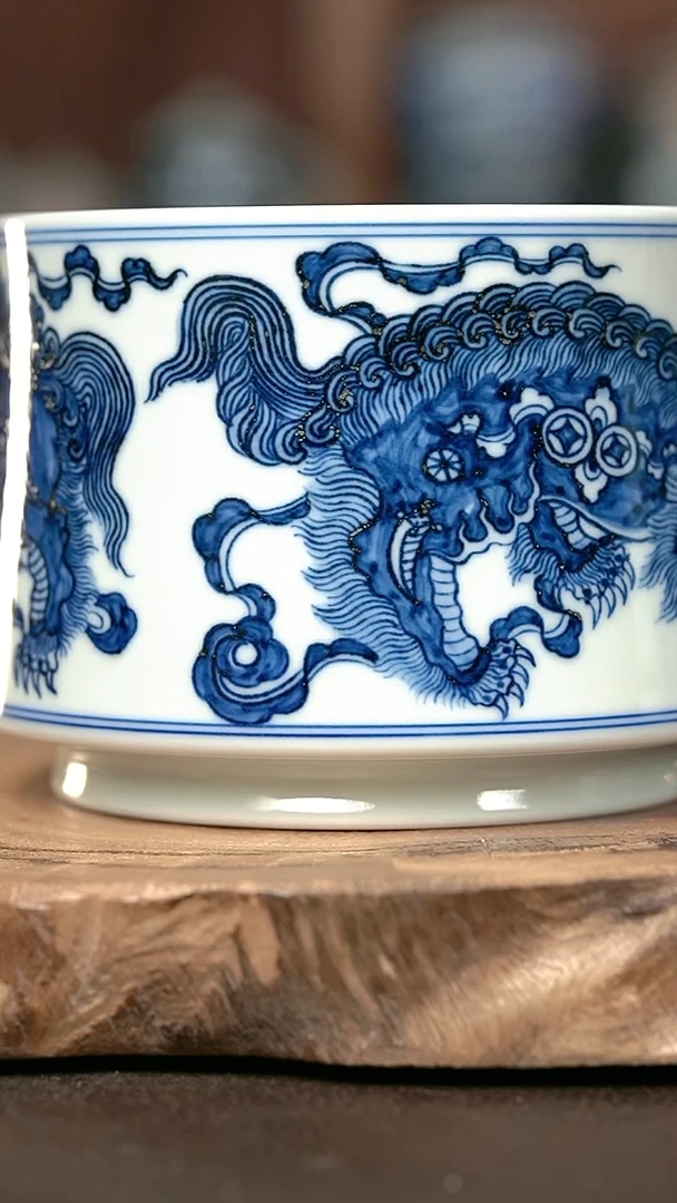 手绘手绘高温现代瓷  气   狮子马蹄水洗800cc