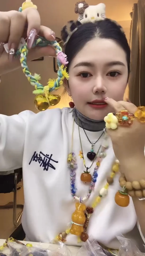 无合金熊北北时尚穿搭饰品