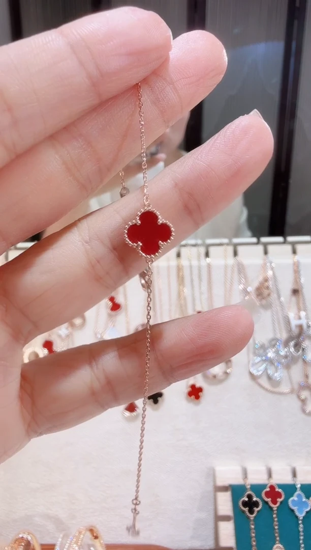 玛瑙/玉髓手链18K金镶嵌玛瑙单花手链