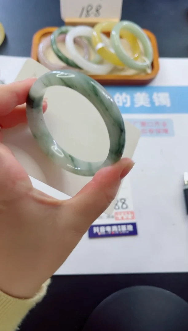 未镶嵌手镯石英质玉多样性发货A88