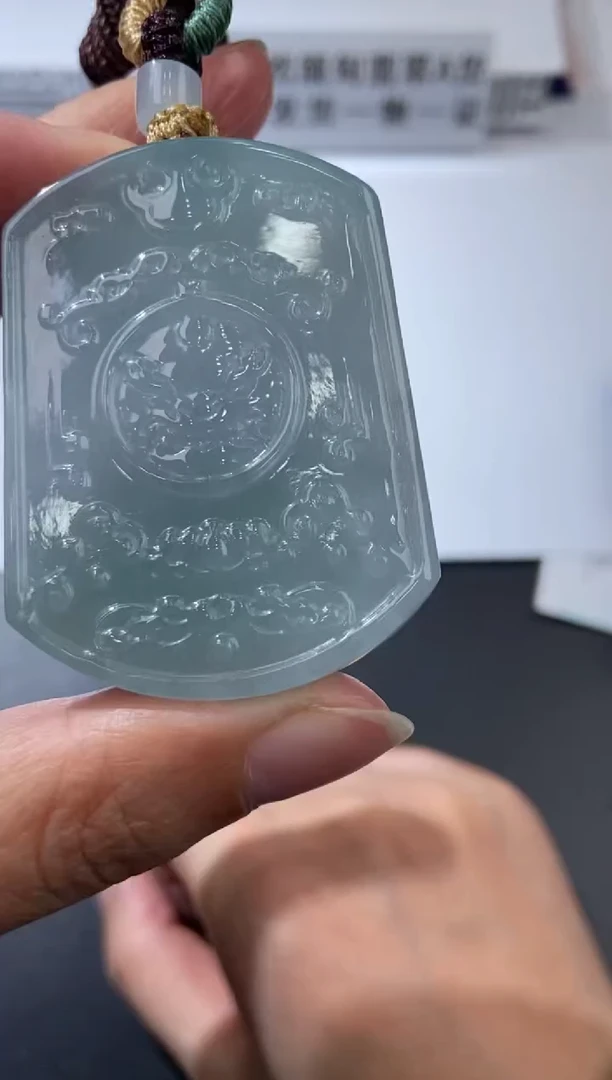 未镶嵌挂件翡翠374506   多人