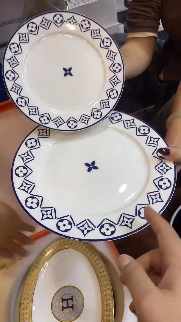 杯鸿辉家品牌瓷器，京东包邮！