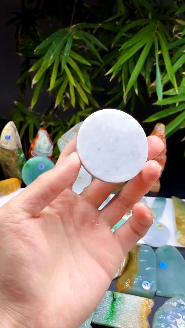 【闪购商品】定制翡翠未镶嵌翡翠