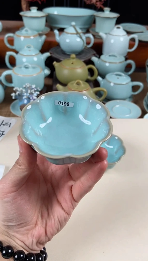 【闪购商品】其他198号微瑕原泥胎谢朝伟梅花杯