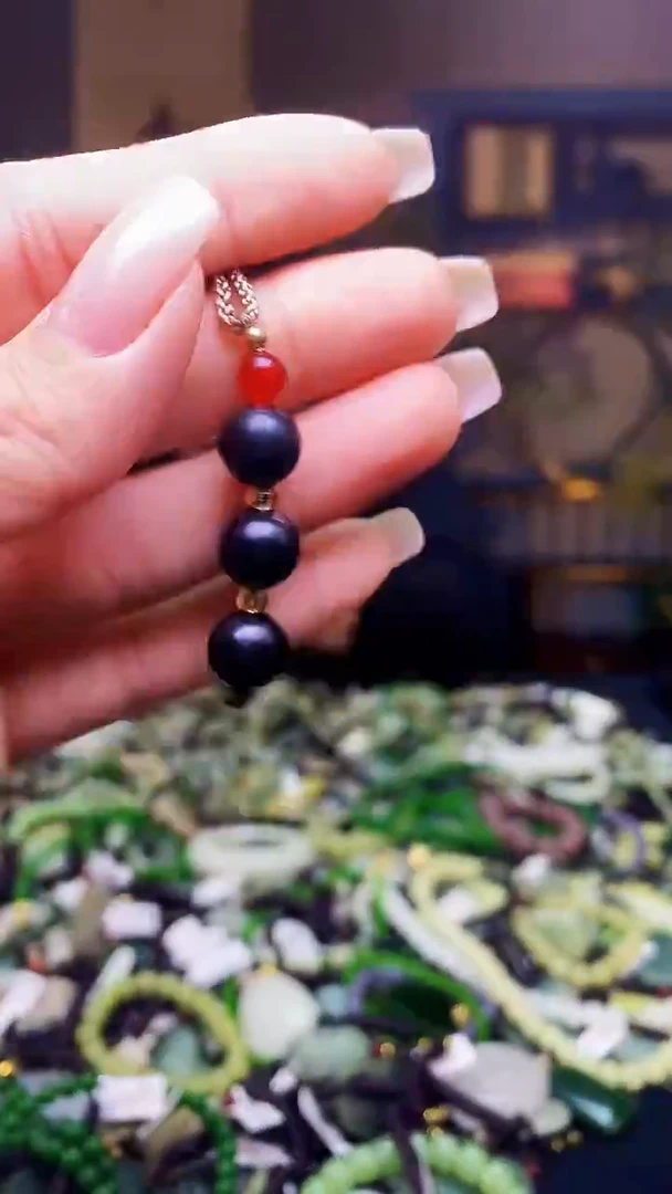 颈饰未镶嵌和田玉多样性发货，拍一发一