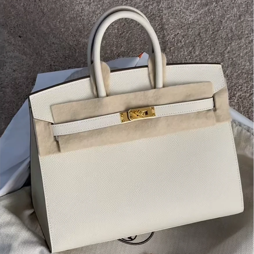 未使用 Hermes/爱马仕 birkin25 奶昔白 E皮外缝 金扣 B刻
