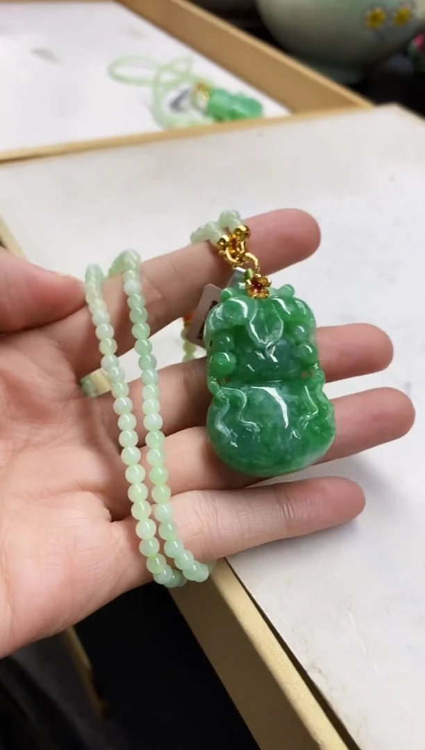 颈饰未镶嵌翡翠翡翠吊坠