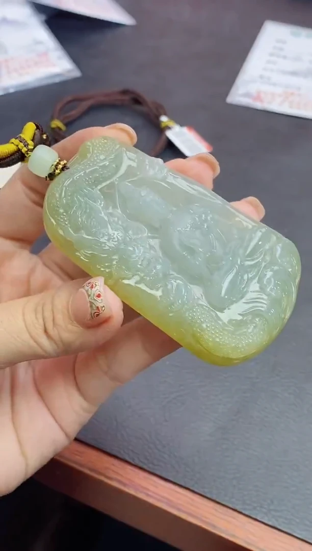 颈饰未镶嵌翡翠缅甸天然翡翠