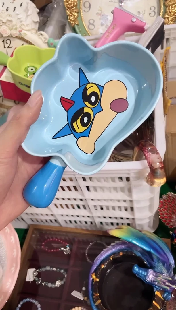 瓷片蓝色蜡笔小新手柄碗