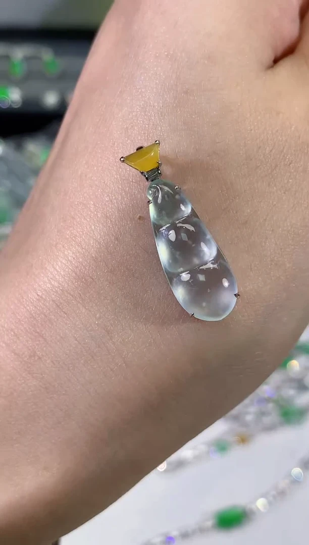 翡翠18K金镶嵌吊坠(不含链)A88|6980