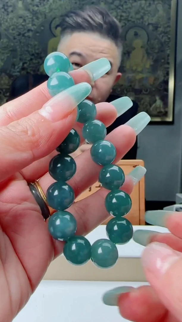 【闪购商品】翡翠颈饰未镶嵌多样性随机发其一