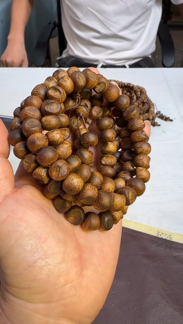 沉香手串99沉海南鸡母虫板头沉香双圈（月牙珠）多样性发1