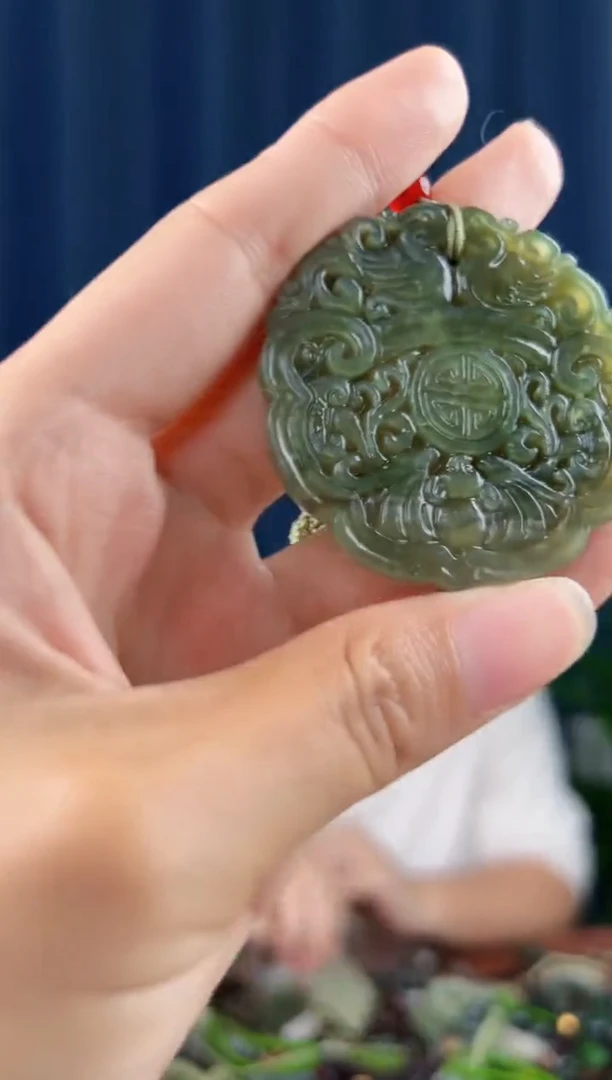 未镶嵌和田玉挂件拍一发一，多样性发货