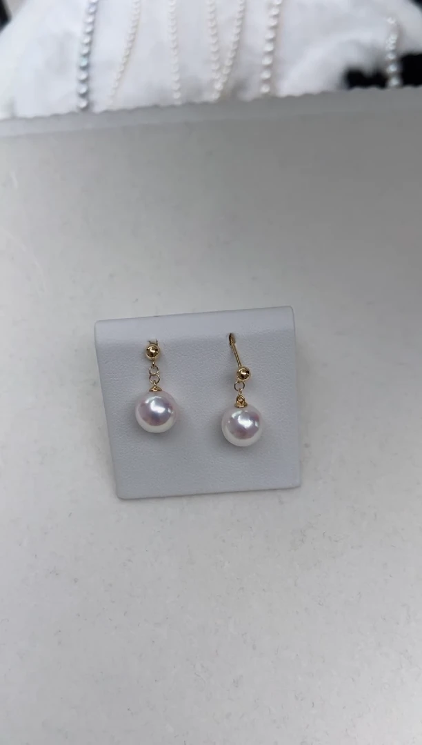 【闪购商品】海水珍珠耳饰18K金镶嵌8-8.5mm耳饰