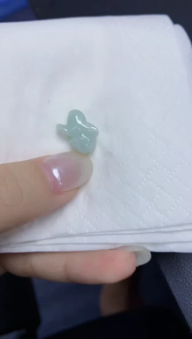 翡翠未镶嵌颈饰天然缅甸翡翠A货