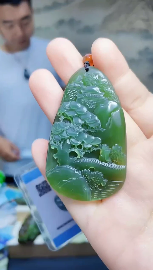 和田玉未镶嵌颈饰1