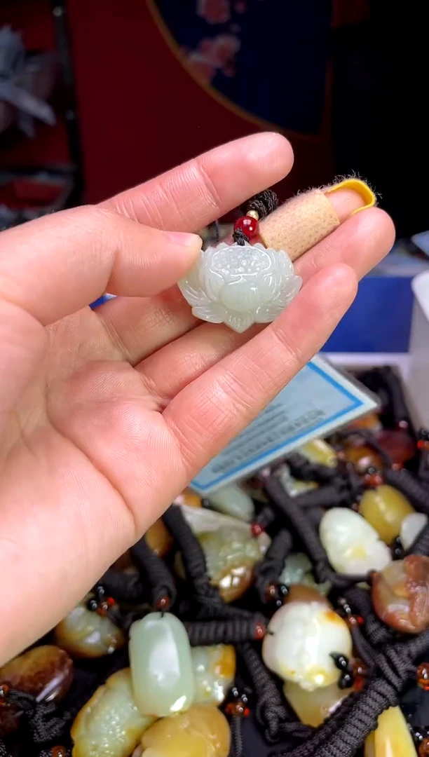 【闪购商品】和田玉颈饰未镶嵌12312