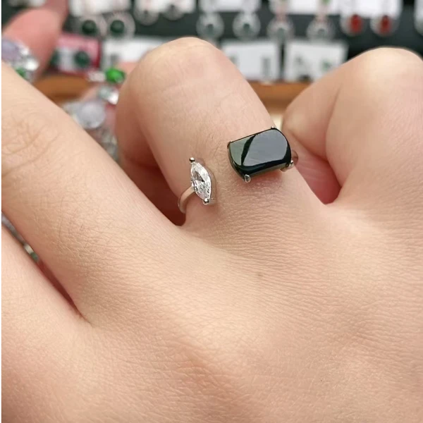 鑫辰珠宝天然A货翡翠银镶嵌设计款开口女戒指时尚百搭