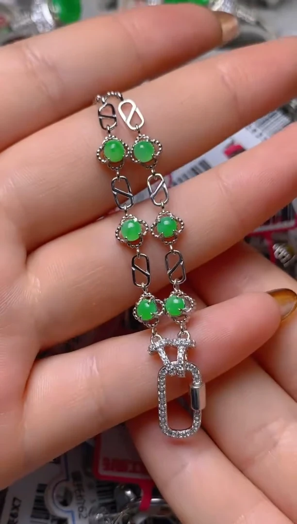 银S925镶嵌戒指翡翠百内无证书