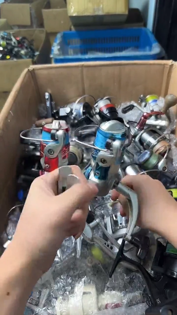 橙****0成色、型号直播间讲解为准，看清楚再下单，钓鱼轮，微瑕孤品
