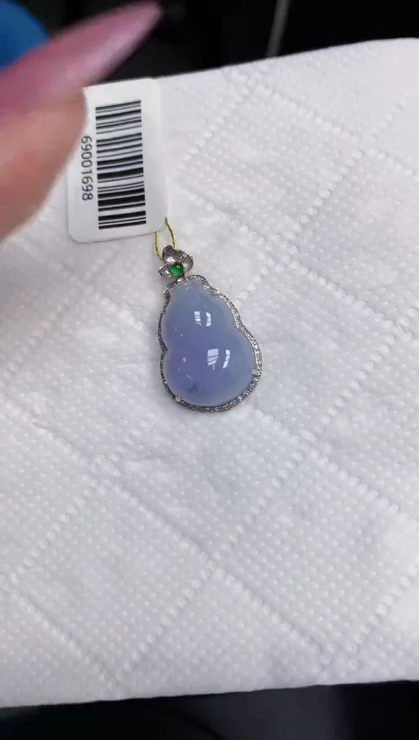翡翠18K金镶嵌颈饰111111111
