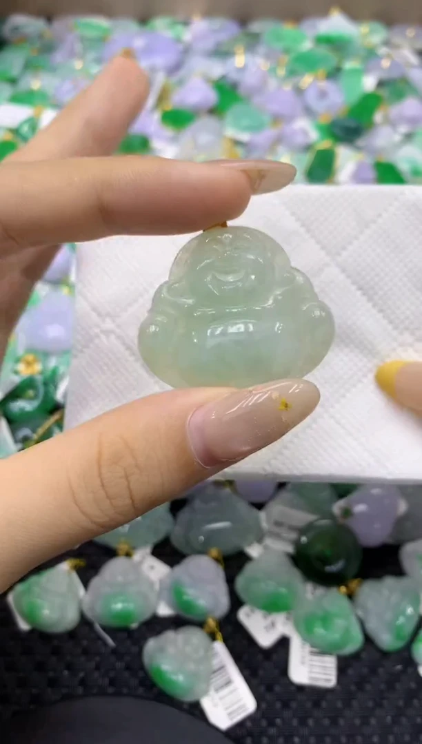 颈饰未镶嵌翡翠天然缅甸翡翠A货