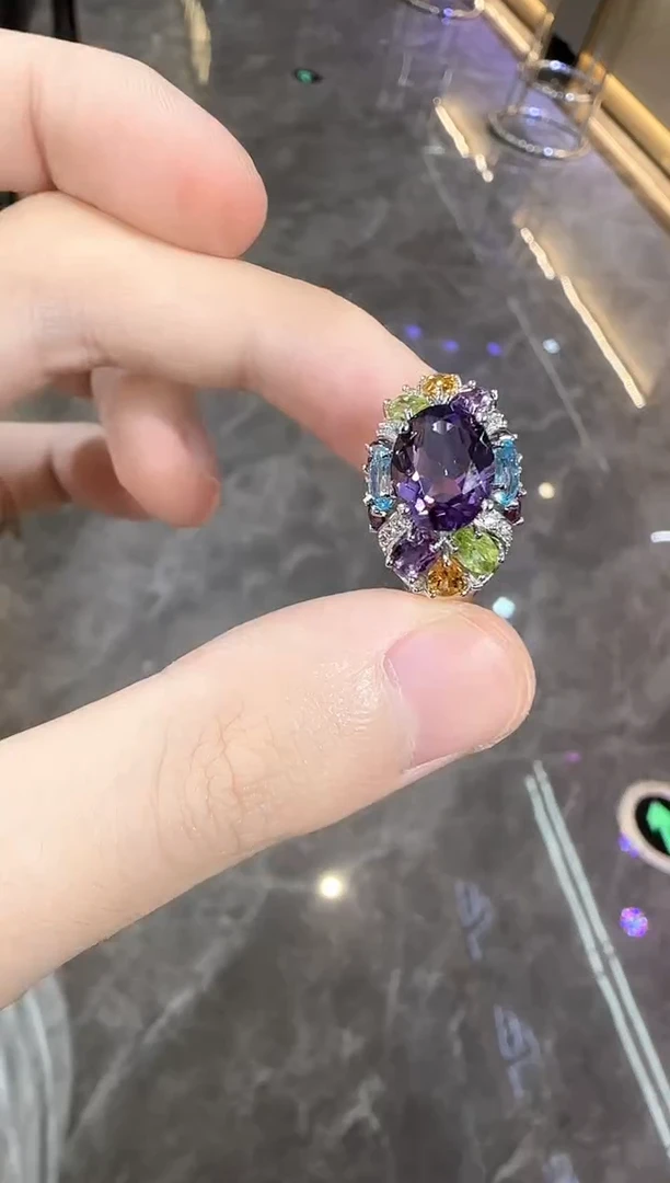 银S925镶嵌戒指紫晶10*8mm多彩宝石设计款