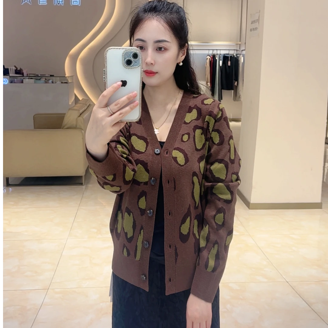 高斯雪岚开衫24313602【秋装上新】