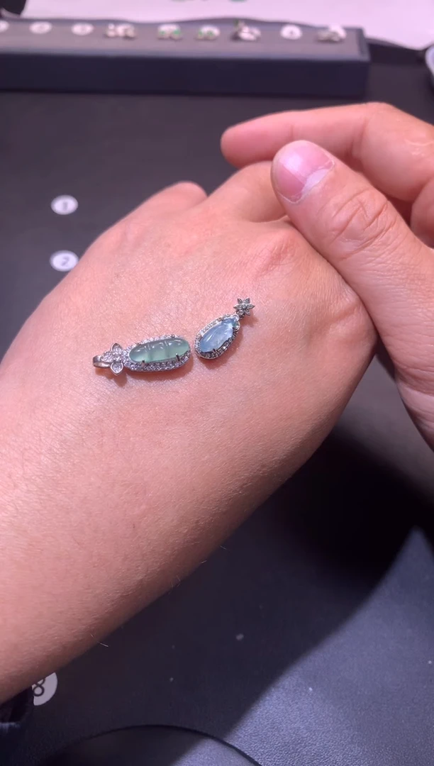 【闪购商品】翡翠吊坠(不含链)银S925镶嵌1