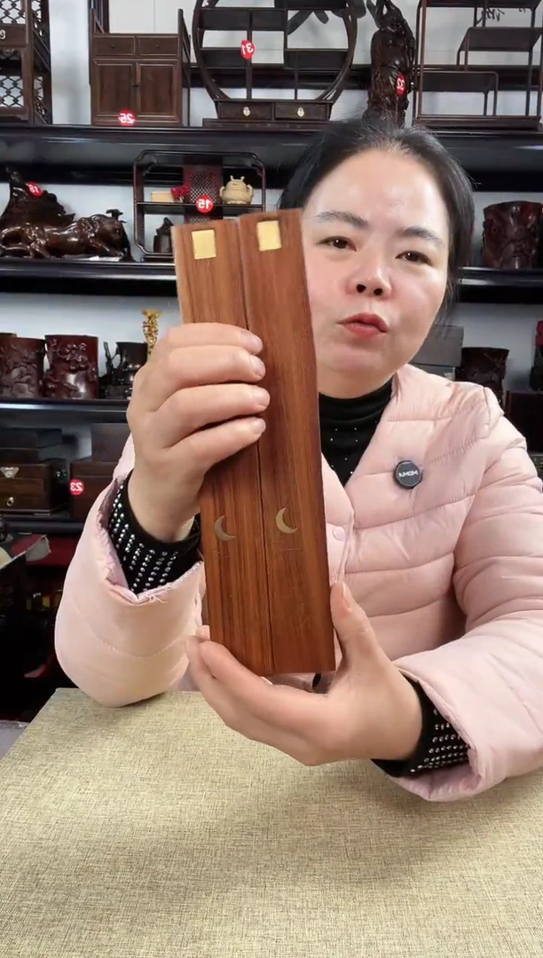木黄镇尺老李红木工艺品
