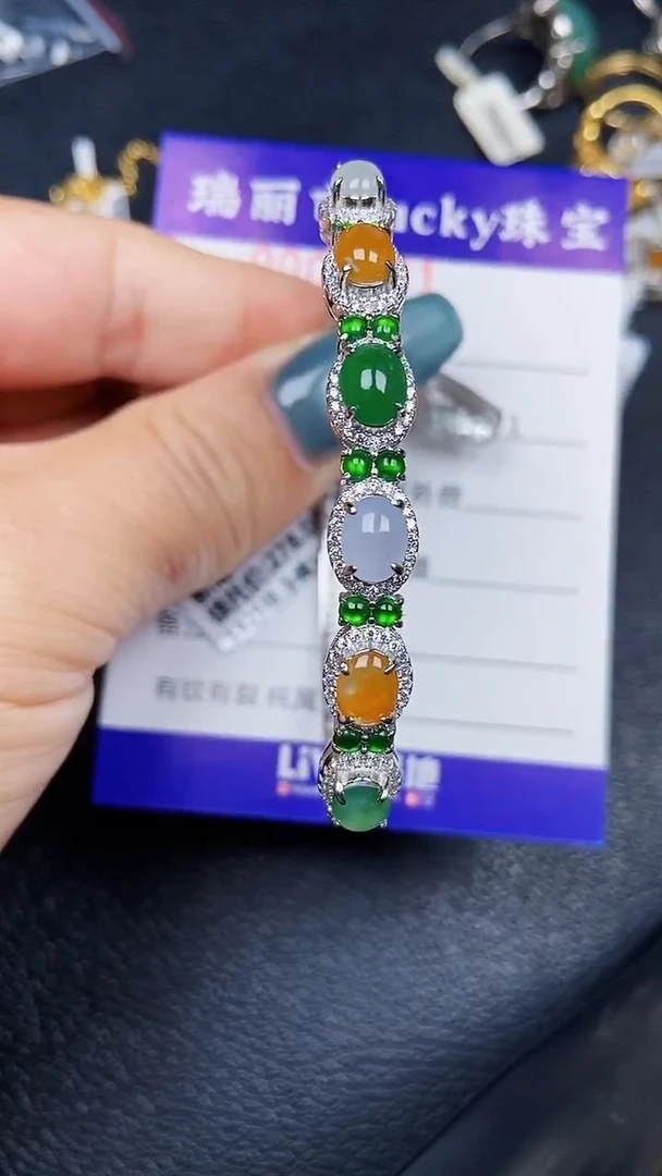 颈饰银S925镶嵌翡翠7741