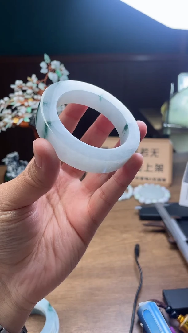 【闪购商品】定制翡翠手镯未镶嵌 定制