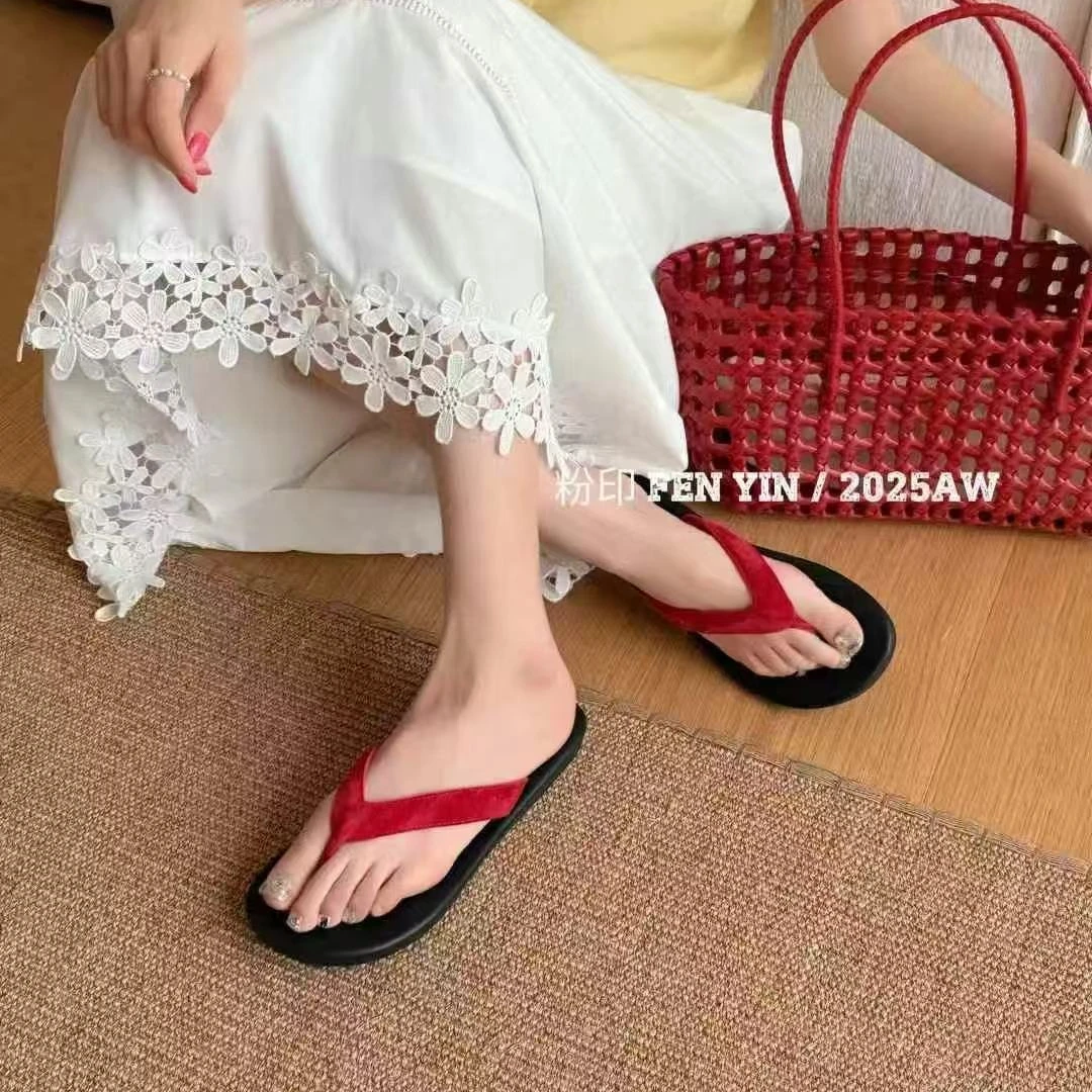 豆子推荐  638-107 夏季时尚外穿平底纯色夹板拖鞋女士百搭
