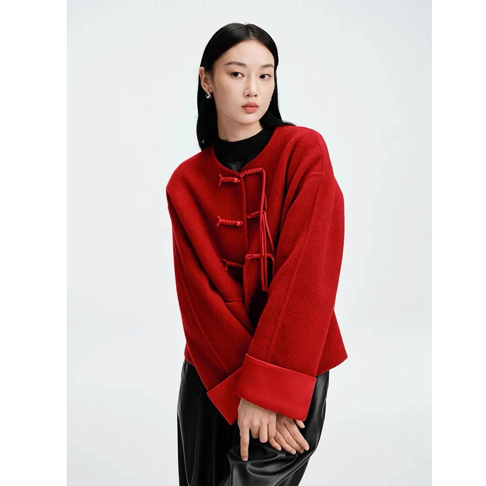 Pada嘻&ASS【国风新中式】高级感圆领 优雅短款 盘扣毛呢外套 85123