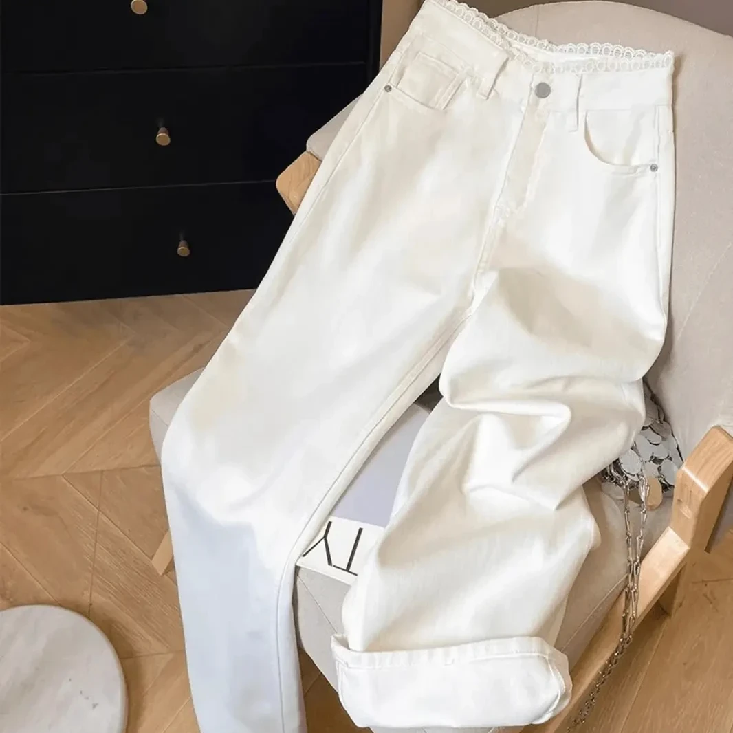 白色蕾丝边2025夏季窄版阔腿爆款百搭时尚高腰牛仔裤